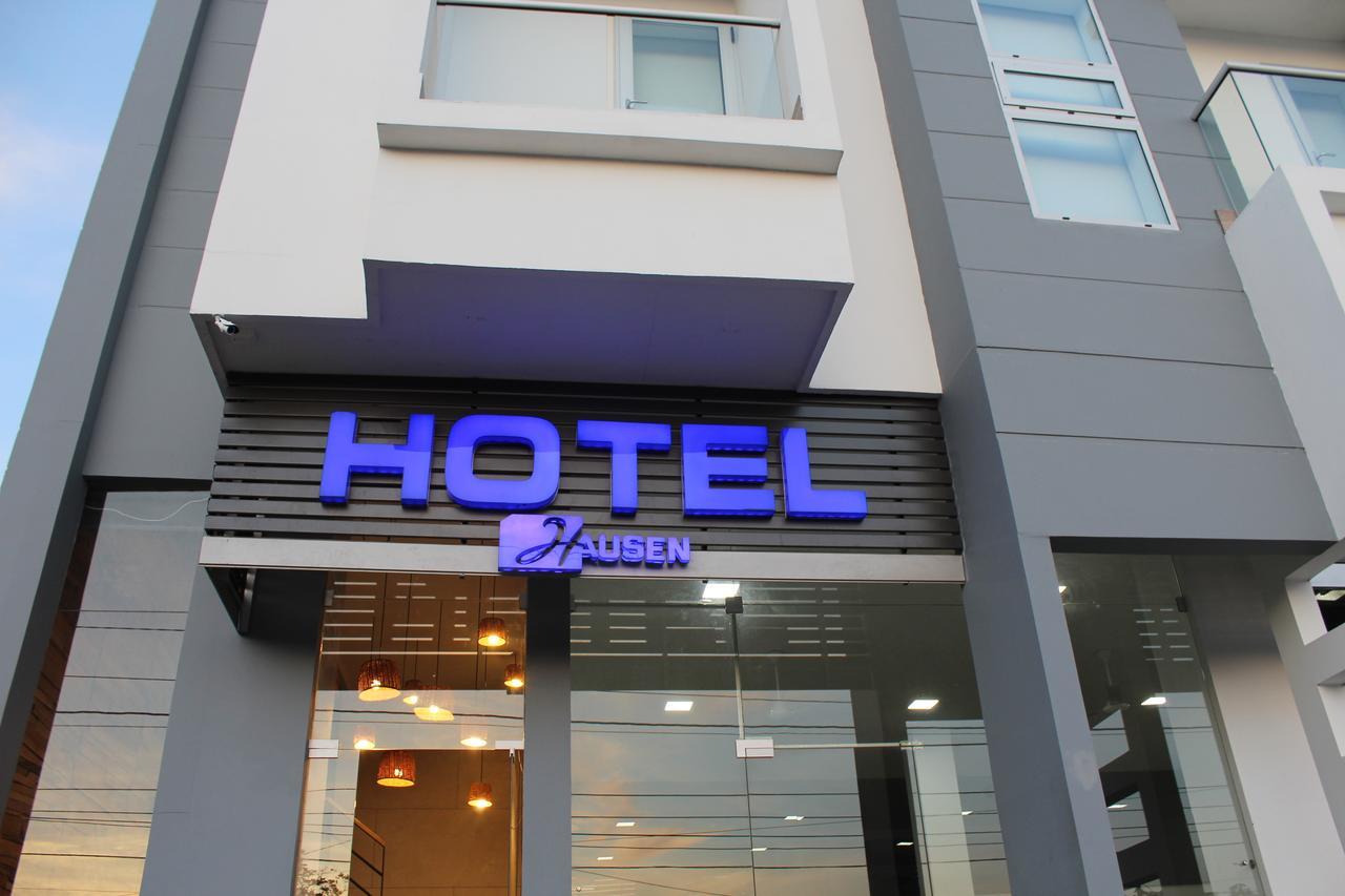 Hotel Hausen Lorica Esterno foto